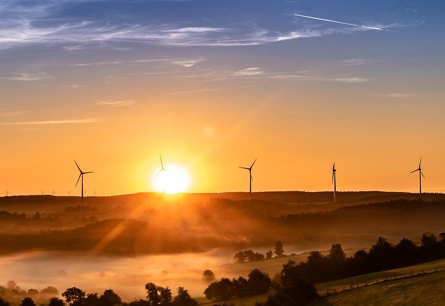 Wind turbines, rare earths